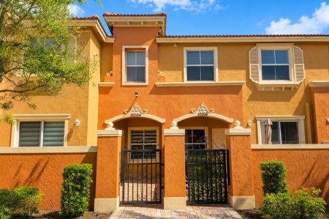 Touwnhouse à Miramar, Floride 3 chambres, 116.69 m2 № 2247862