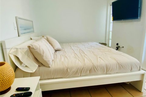 Condominio en alquiler en Miami Beach, Florida, 1 dormitorio, 52.95 m2 № 1958978 - foto 10