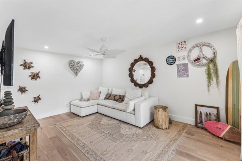 Condo in Delray Beach, Florida, 1 bedroom № 2177501 - photo 8