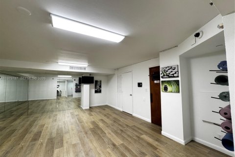 Condominio en venta en Aventura, Florida, 1 dormitorio, 85.28 m2 № 2043807 - foto 27