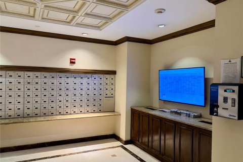 Condominio en venta en Aventura, Florida, 1 dormitorio, 85.28 m2 № 2043807 - foto 19