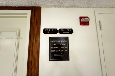 Condominio en venta en Aventura, Florida, 1 dormitorio, 85.28 m2 № 2043807 - foto 23