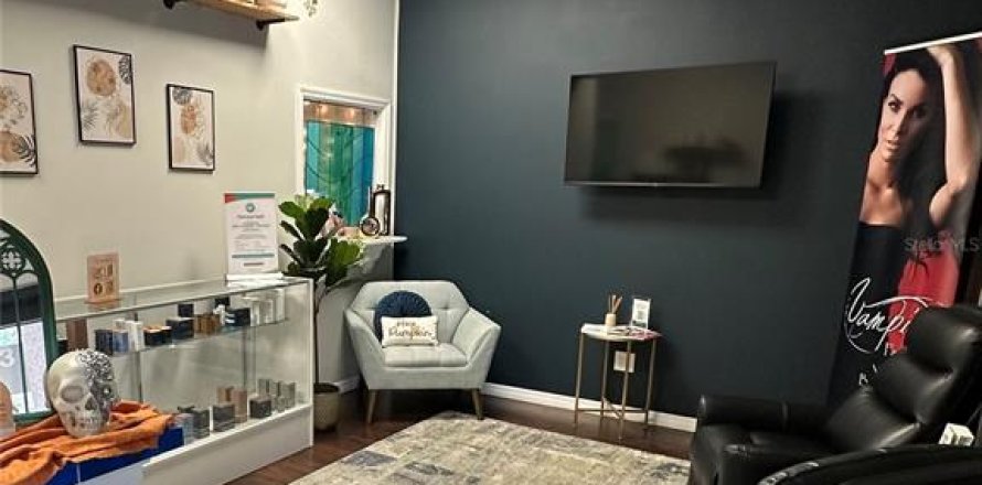 Commercial property in Saint Augustine, Florida № 1829289