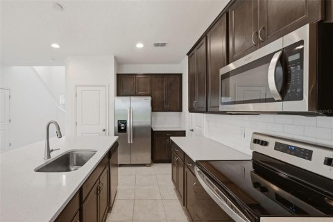 House in Clermont, Florida 4 bedrooms, 207.73 sq.m. № 2236680 - photo 20