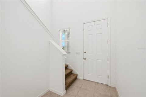 House in Clermont, Florida 4 bedrooms, 207.73 sq.m. № 2236680 - photo 5