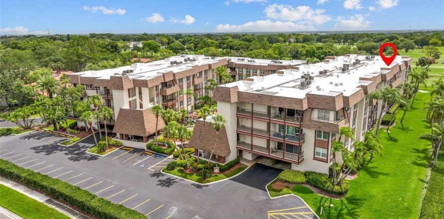 Condominio en Clearwater, Florida, 3 dormitorios № 2203530