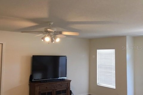 Adosado en alquiler en Pinellas Park, Florida, 3 dormitorios, 188.13 m2 № 1912415 - foto 10