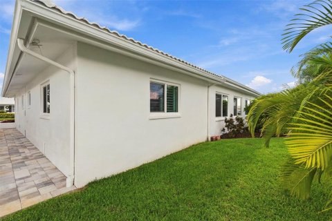 Condo in Pinellas Park, Florida, 3 bedrooms  № 2383396 - photo 24