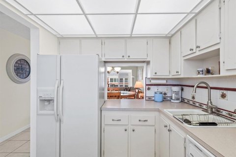 Copropriété à vendre à Saint Petersburg, Floride: 2 chambres, 97.55 m2 № 2231314 - photo 7
