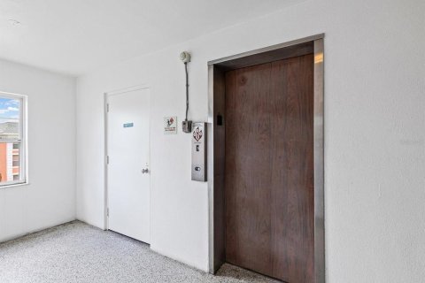 Copropriété à vendre à Saint Petersburg, Floride: 2 chambres, 97.55 m2 № 2231314 - photo 22