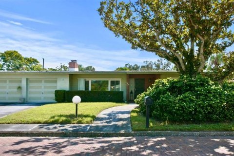 Villa ou maison à vendre à Gulfport, Floride: 3 chambres, 162.76 m2 № 1906702 - photo 1