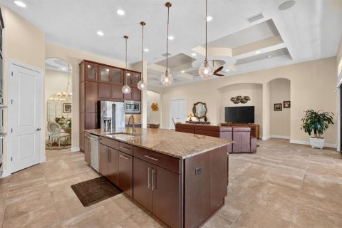 House in Bradenton, Florida 3 bedrooms, 269.23 sq.m. № 2431055 - photo 23