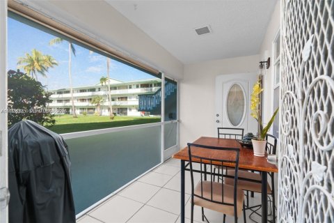 Condominio en venta en Hollywood, Florida, 2 dormitorios, 81.75 m2 № 2082888 - foto 11