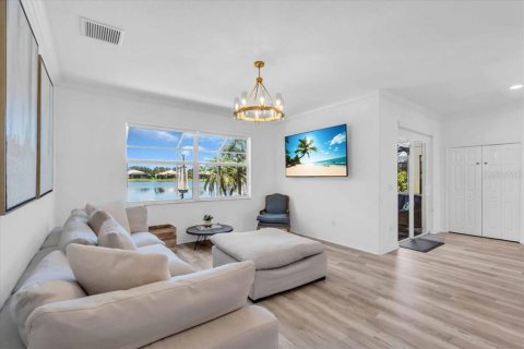 Villa ou maison à vendre à Venice, Floride: 5 chambres, 304.53 m2 № 1805054 - photo 6