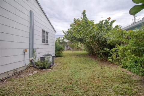 Casa en alquiler en Saint Petersburg, Florida, 2 dormitorios, 74.32 m2 № 1886807 - foto 22