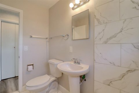 Casa en alquiler en Saint Petersburg, Florida, 2 dormitorios, 74.32 m2 № 1886807 - foto 6