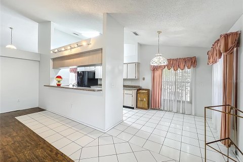 Villa ou maison à vendre à Riverview, Floride: 3 chambres, 192.87 m2 № 1644318 - photo 5