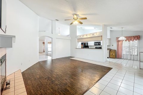 Villa ou maison à vendre à Riverview, Floride: 3 chambres, 192.87 m2 № 1644318 - photo 4