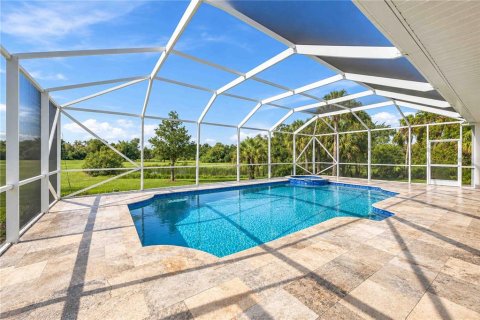Villa ou maison à vendre à Arcadia, Floride: 4 chambres, 298.31 m2 № 2406513 - photo 5