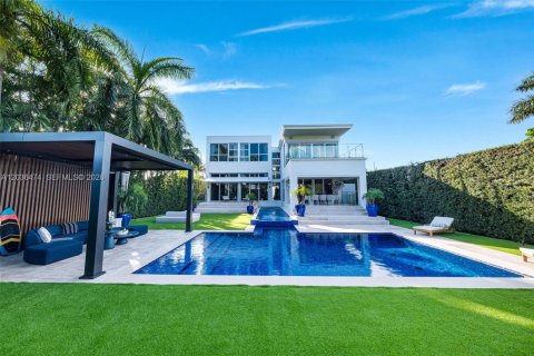 Villa ou maison à vendre à Miami Beach, Floride: 6 chambres, 457.26 m2 № 2154023 - photo 5