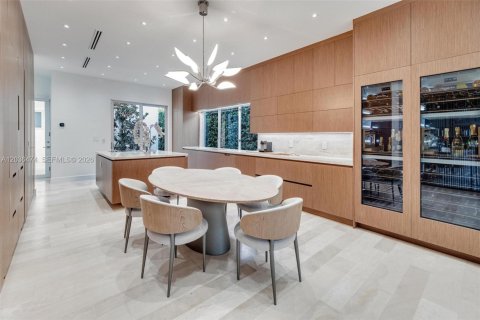 Villa ou maison à vendre à Miami Beach, Floride: 6 chambres, 457.26 m2 № 2154023 - photo 17
