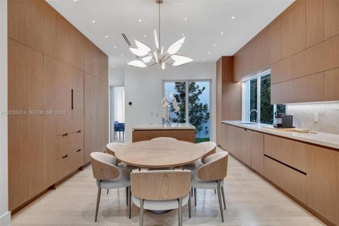 Villa ou maison à vendre à Miami Beach, Floride: 6 chambres, 457.26 m2 № 2154023 - photo 16