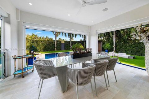 Villa ou maison à vendre à Miami Beach, Floride: 6 chambres, 457.26 m2 № 2154023 - photo 22