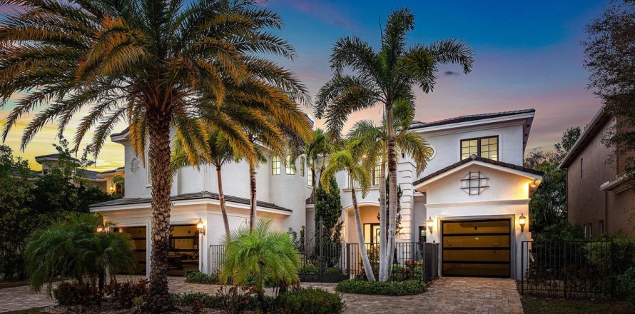 Villa ou maison à Boca Raton, Floride 6 chambres, 624.49 m2 № 2265587