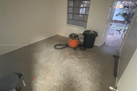 Casa en Fort Lauderdale, Florida 1 dormitorio, 354.79 m2 № 2044173