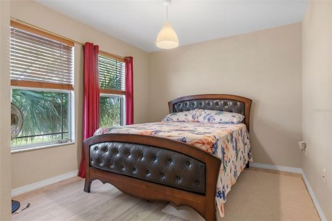 House in Kissimmee, Florida 4 bedrooms, 200.3 sq.m. № 1787698 - photo 22