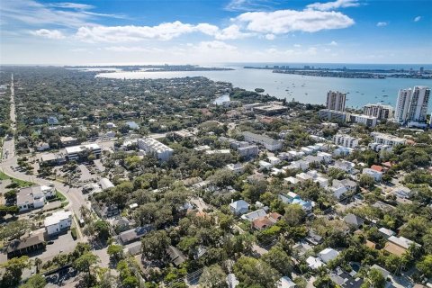 Снять в аренду квартиру в Сарасота, Флорида 4 комнаты, 92.9м2, № 439245 - фото 23