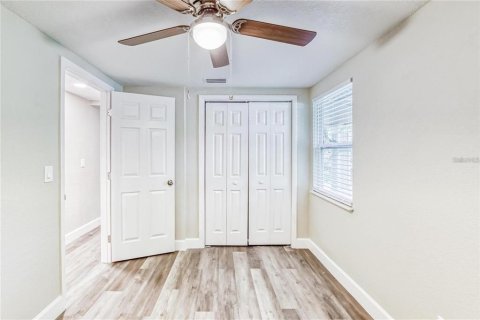 Villa ou maison à vendre à Seffner, Floride: 4 chambres, 91.23 m2 № 2148750 - photo 3