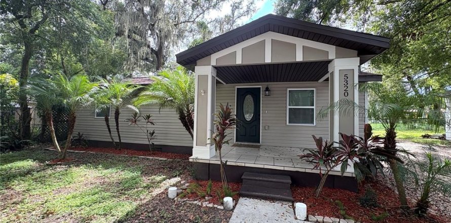 Villa ou maison à Seffner, Floride 4 chambres, 91.23 m2 № 2148750