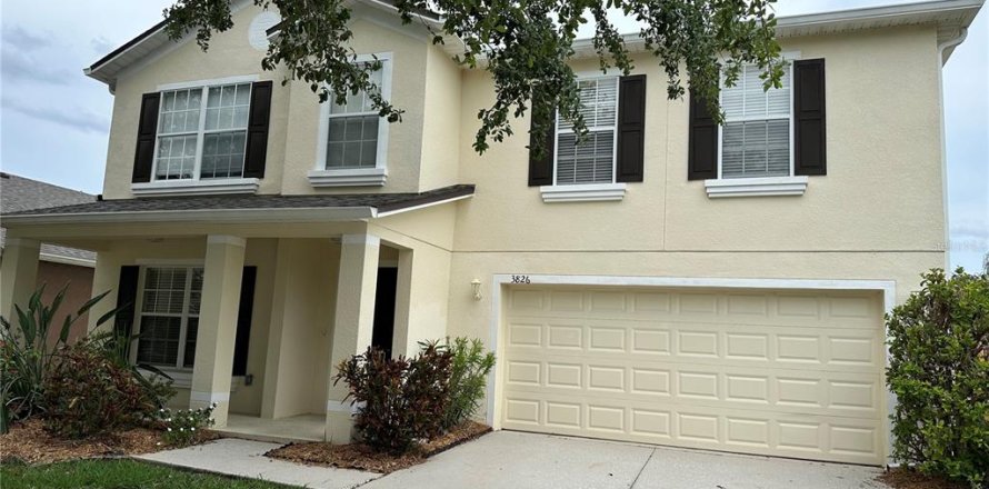 House in Sanford, Florida 4 bedrooms, 230.03 sq.m. № 2427068