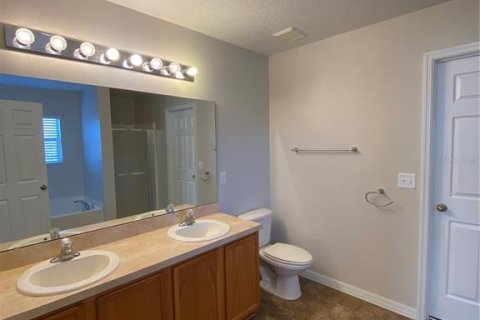 House in Sanford, Florida 4 bedrooms, 230.03 sq.m. № 2427068 - photo 30