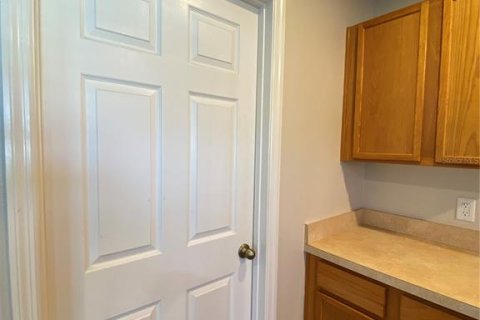 House in Sanford, Florida 4 bedrooms, 230.03 sq.m. № 2427068 - photo 21
