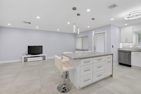 Townhouse in Delray Beach, Florida 2 bedrooms, 99.03 sq.m. № 2191175 - photo 12