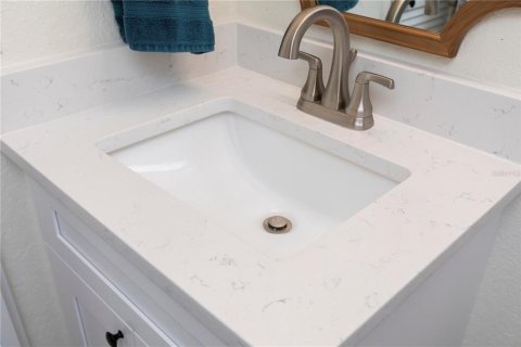 Купить кондоминиум в Нью-Порт-Ричи, Флорида 6 комнат, 101.08м2, № 2228386 - фото 13