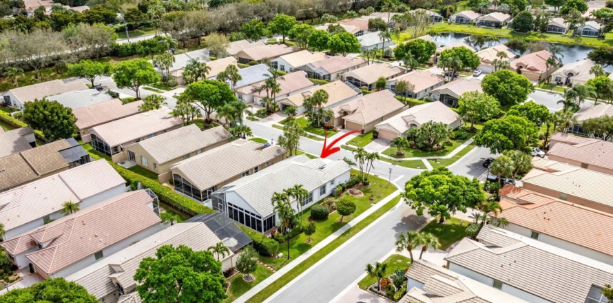 Casa en Boynton Beach, Florida 3 dormitorios, 195.28 m2 № 1045656