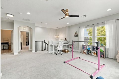 House in Orlando, Florida 4 bedrooms, 255.02 sq.m. № 2418674 - photo 23
