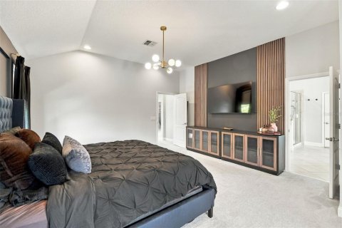 House in Orlando, Florida 4 bedrooms, 255.02 sq.m. № 2418674 - photo 28
