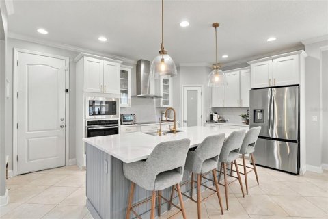 House in Orlando, Florida 4 bedrooms, 255.02 sq.m. № 2418674 - photo 12
