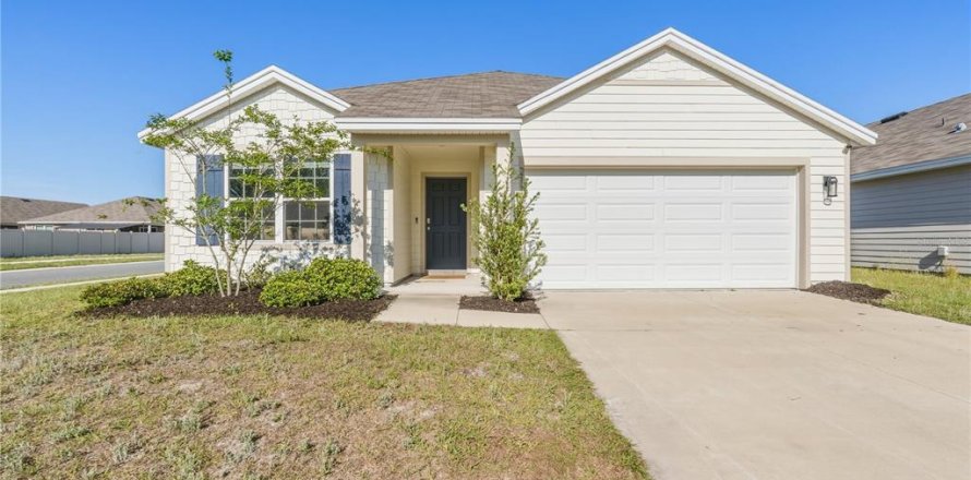 House in Newberry, Florida 3 bedrooms, 150.04 sq.m. № 2376669