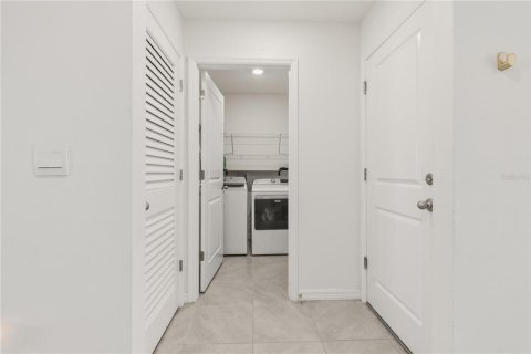 House in Newberry, Florida 3 bedrooms, 150.04 sq.m. № 2376669 - photo 22