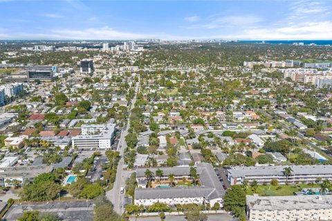 Copropriété à vendre à Hallandale Beach, Floride: 1 chambre, 60.39 m2 № 1940021 - photo 24