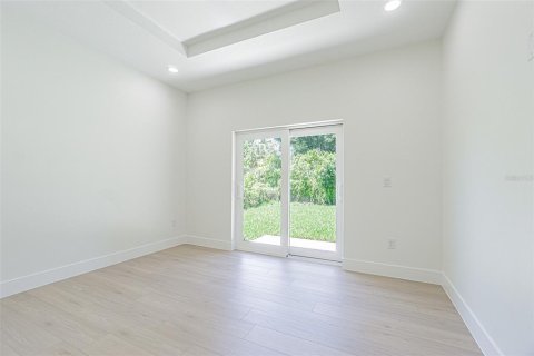 House in Tampa, Florida 3 bedrooms, 141.4 sq.m. № 2113730 - photo 20