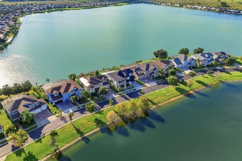 House in Groveland, Florida 5 bedrooms, 323.58 sq.m. № 2425903 - photo 7