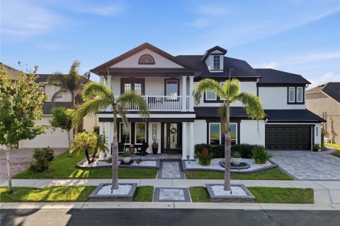 House in Groveland, Florida 5 bedrooms, 323.58 sq.m. № 2425903 - photo 14
