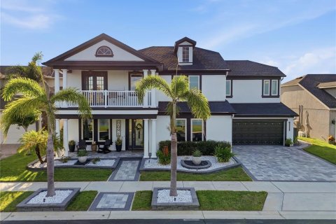 House in Groveland, Florida 5 bedrooms, 323.58 sq.m. № 2425903