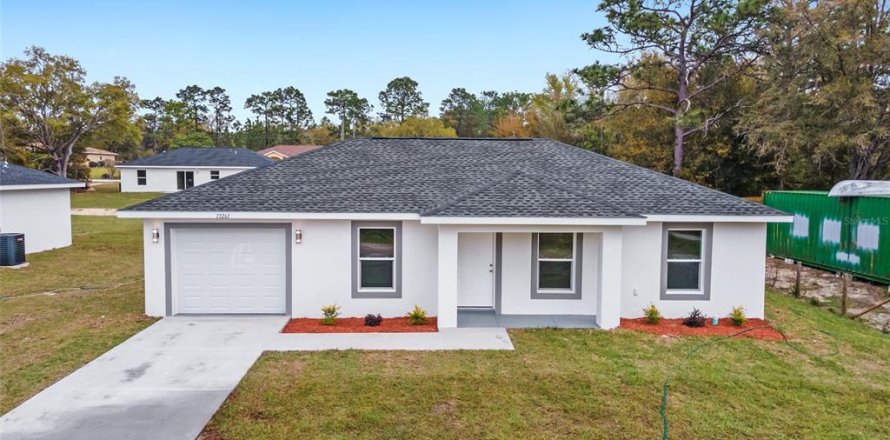 House in Ocala, Florida 3 bedrooms, 104.7 sq.m. № 1525810
